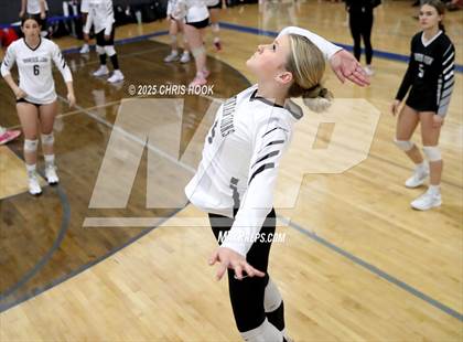 Thumbnail 3 in Mountain View vs. Sahuaro (Lancer Invitational) photogallery.