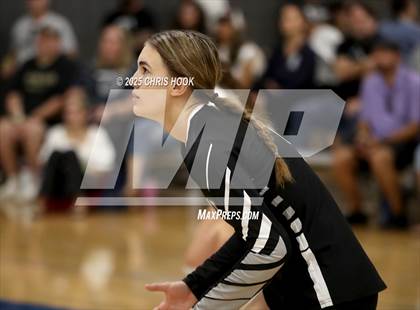 Thumbnail 1 in Mountain View vs. Sahuaro (Lancer Invitational) photogallery.
