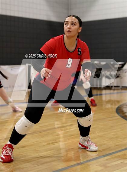 Thumbnail 2 in Mountain View vs. Sahuaro (Lancer Invitational) photogallery.