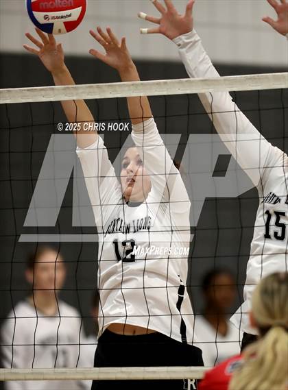 Thumbnail 2 in Mountain View vs. Sahuaro (Lancer Invitational) photogallery.