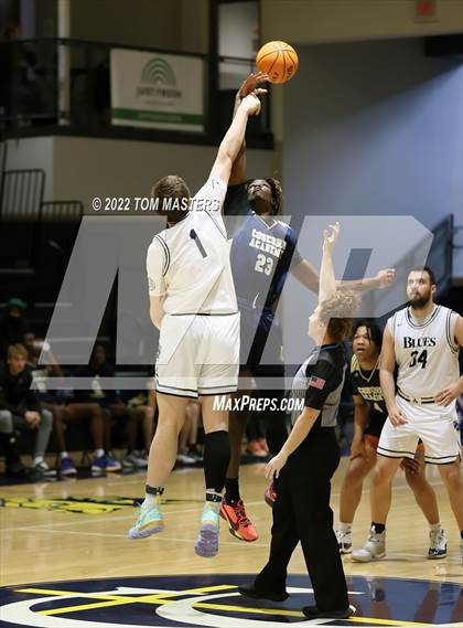 Thumbnail 1 in Asheville School (Independent) vs. Concord Academy photogallery.