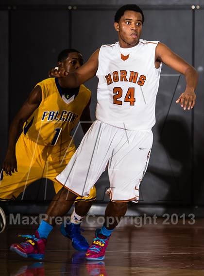 Thumbnail 1 in Dobie vs. Channelview (McDonald's Texas Invitational) photogallery.