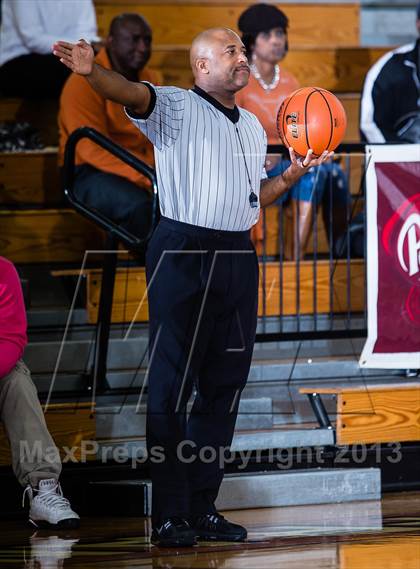 Thumbnail 1 in Dobie vs. Channelview (McDonald's Texas Invitational) photogallery.