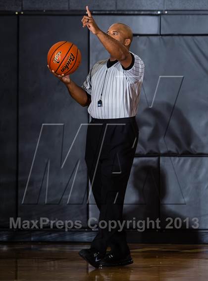 Thumbnail 3 in Dobie vs. Channelview (McDonald's Texas Invitational) photogallery.