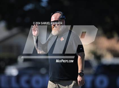 Thumbnail 2 in Santa Paula @ Crespi (CIFSS DII Round 1) photogallery.