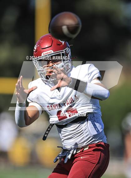Thumbnail 3 in Santa Paula @ Crespi (CIFSS DII Round 1) photogallery.