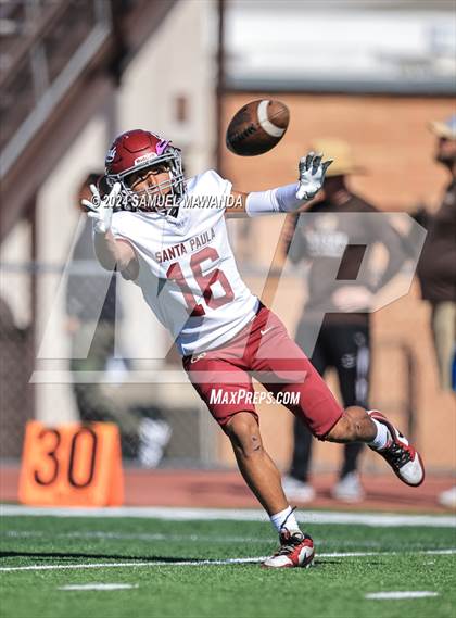 Thumbnail 2 in Santa Paula @ Crespi (CIFSS DII Round 1) photogallery.