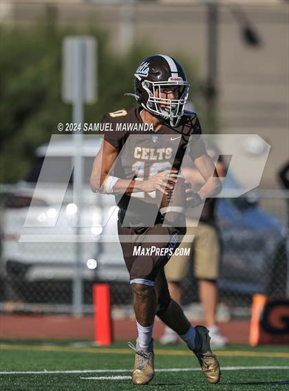 Thumbnail 3 in Santa Paula @ Crespi (CIFSS DII Round 1) photogallery.