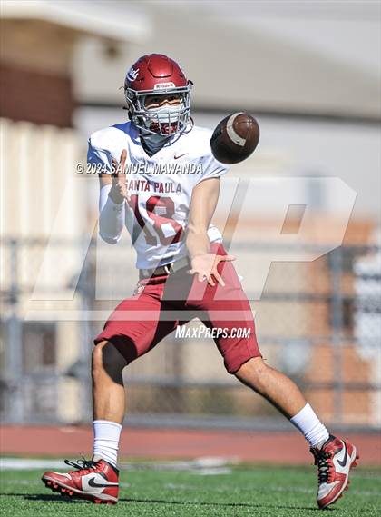 Thumbnail 2 in Santa Paula @ Crespi (CIFSS DII Round 1) photogallery.