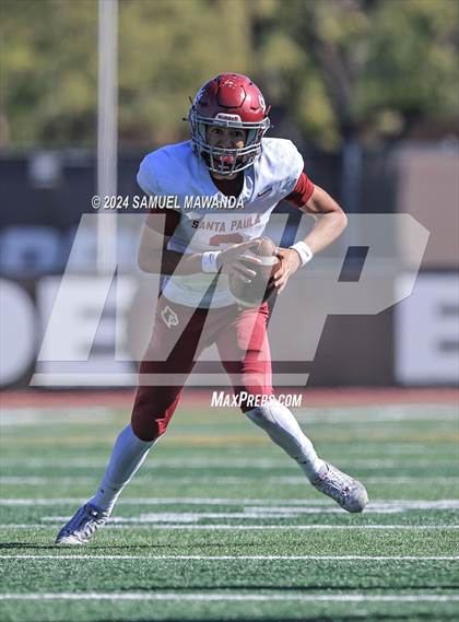 Thumbnail 2 in Santa Paula @ Crespi (CIFSS DII Round 1) photogallery.