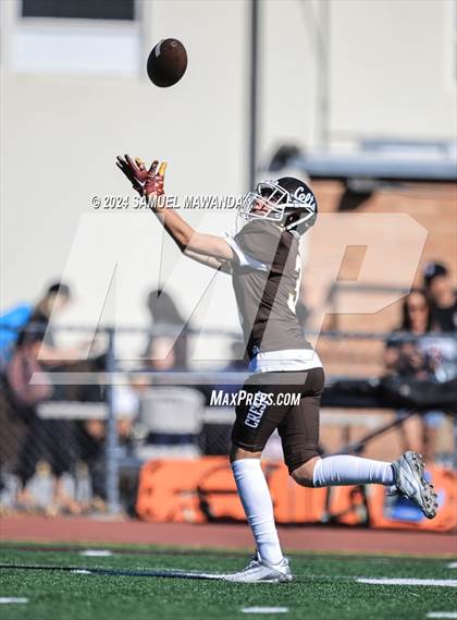 Thumbnail 3 in Santa Paula @ Crespi (CIFSS DII Round 1) photogallery.