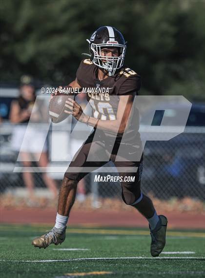 Thumbnail 3 in Santa Paula @ Crespi (CIFSS DII Round 1) photogallery.