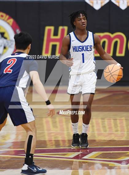 Thumbnail 3 in Lancaster vs. North Hollywood photogallery.