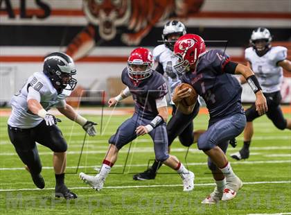 Thumbnail 1 in Madison vs. Riverton photogallery.