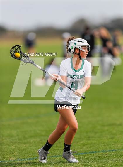 Thumbnail 2 in Lakewood Ranch vs Tampa Catholic photogallery.