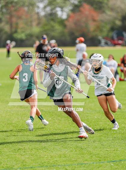 Thumbnail 2 in Lakewood Ranch vs Tampa Catholic photogallery.