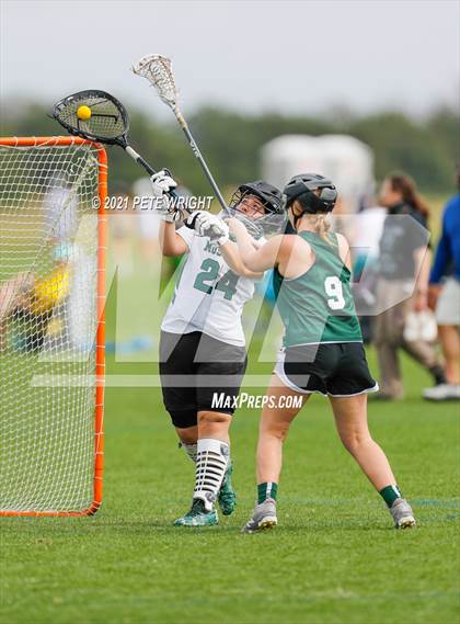 Thumbnail 1 in Lakewood Ranch vs Tampa Catholic photogallery.