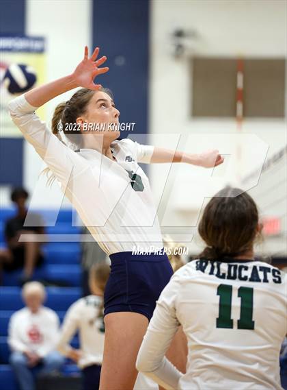 Thumbnail 3 in Santa Fe Catholic @ McKeel Academy photogallery.