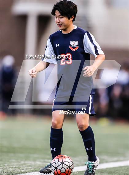 Thumbnail 2 in Chaminade vs Harvard-Westlake photogallery.