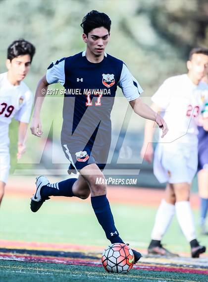Thumbnail 3 in Chaminade vs Harvard-Westlake photogallery.