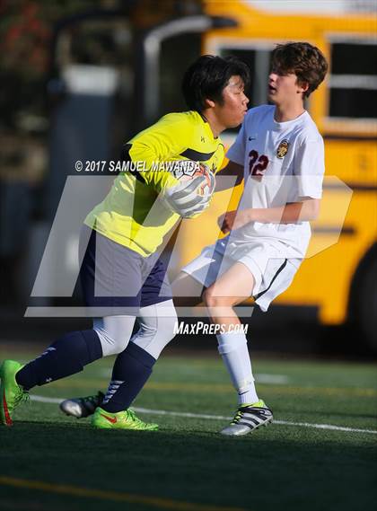 Thumbnail 2 in Chaminade vs Harvard-Westlake photogallery.