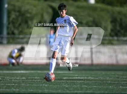 Thumbnail 2 in Chaminade vs Harvard-Westlake photogallery.