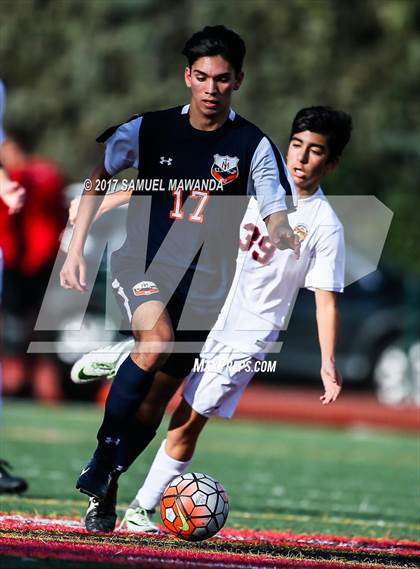Thumbnail 1 in Chaminade vs Harvard-Westlake photogallery.