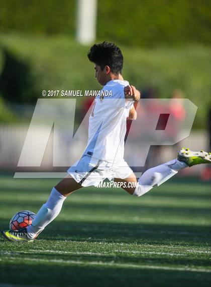 Thumbnail 3 in Chaminade vs Harvard-Westlake photogallery.