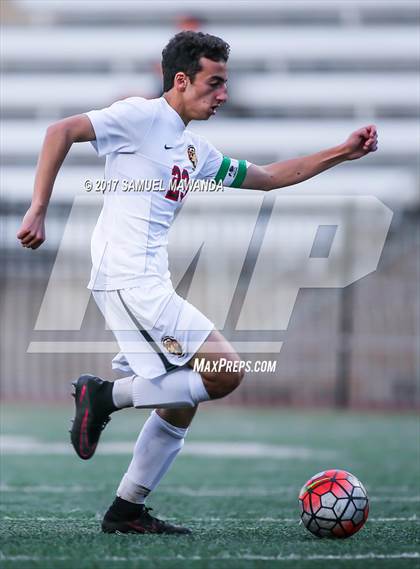 Thumbnail 2 in Chaminade vs Harvard-Westlake photogallery.