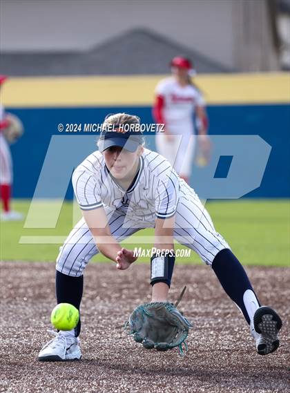 Thumbnail 1 in Melissa vs Wakeland (UIL 5A Softball Regional Semi-Final) photogallery.
