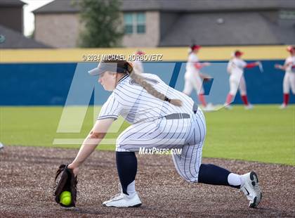 Thumbnail 1 in Melissa vs Wakeland (UIL 5A Softball Regional Semi-Final) photogallery.