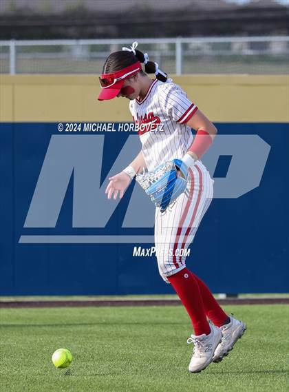 Thumbnail 2 in Melissa vs Wakeland (UIL 5A Softball Regional Semi-Final) photogallery.
