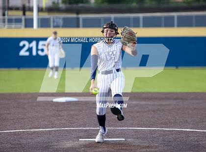 Thumbnail 1 in Melissa vs Wakeland (UIL 5A Softball Regional Semi-Final) photogallery.