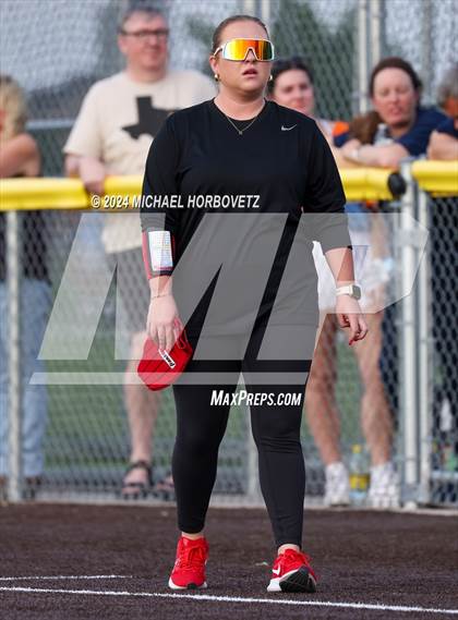 Thumbnail 1 in Melissa vs Wakeland (UIL 5A Softball Regional Semi-Final) photogallery.