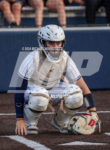 Thumbnail 3 in Melissa vs Wakeland (UIL 5A Softball Regional Semi-Final) photogallery.