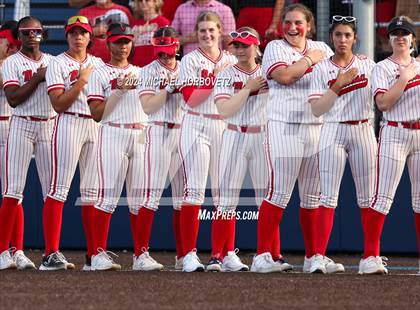 Thumbnail 1 in Melissa vs Wakeland (UIL 5A Softball Regional Semi-Final) photogallery.