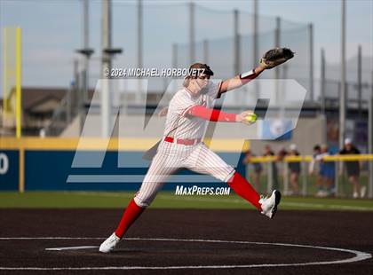 Thumbnail 1 in Melissa vs Wakeland (UIL 5A Softball Regional Semi-Final) photogallery.