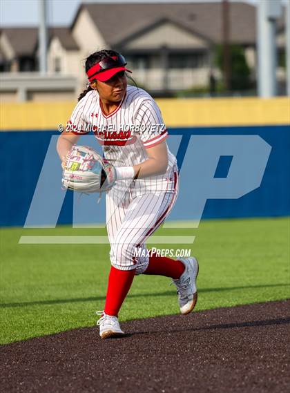 Thumbnail 2 in Melissa vs Wakeland (UIL 5A Softball Regional Semi-Final) photogallery.