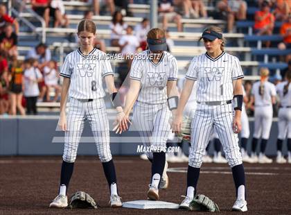 Thumbnail 3 in Melissa vs Wakeland (UIL 5A Softball Regional Semi-Final) photogallery.