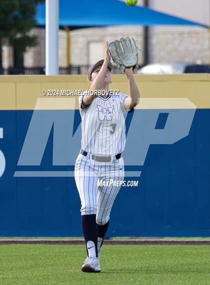 Thumbnail 2 in Melissa vs Wakeland (UIL 5A Softball Regional Semi-Final) photogallery.