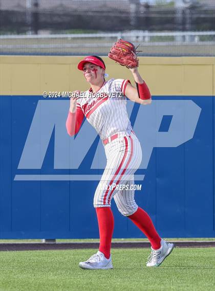 Thumbnail 2 in Melissa vs Wakeland (UIL 5A Softball Regional Semi-Final) photogallery.