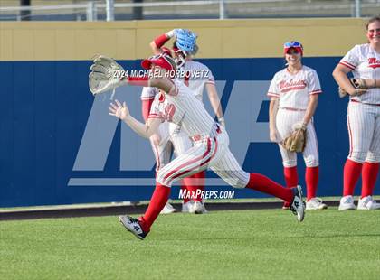 Thumbnail 3 in Melissa vs Wakeland (UIL 5A Softball Regional Semi-Final) photogallery.