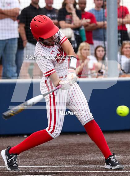Thumbnail 1 in Melissa vs Wakeland (UIL 5A Softball Regional Semi-Final) photogallery.
