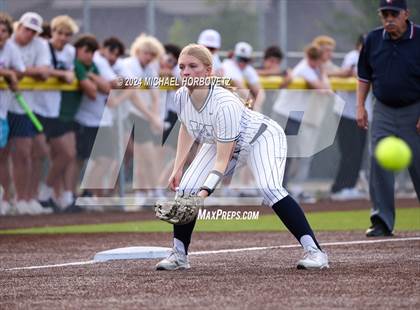 Thumbnail 3 in Melissa vs Wakeland (UIL 5A Softball Regional Semi-Final) photogallery.