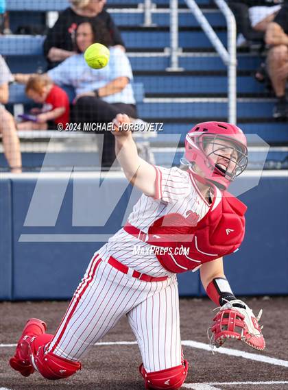 Thumbnail 1 in Melissa vs Wakeland (UIL 5A Softball Regional Semi-Final) photogallery.