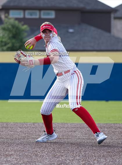 Thumbnail 2 in Melissa vs Wakeland (UIL 5A Softball Regional Semi-Final) photogallery.