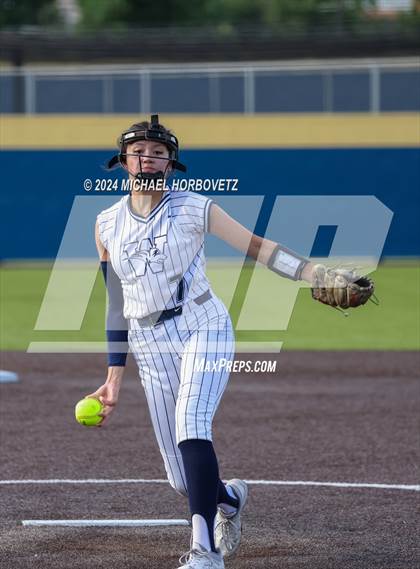 Thumbnail 2 in Melissa vs Wakeland (UIL 5A Softball Regional Semi-Final) photogallery.