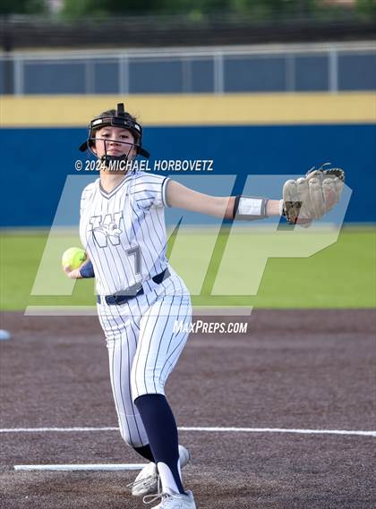 Thumbnail 1 in Melissa vs Wakeland (UIL 5A Softball Regional Semi-Final) photogallery.
