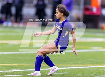 Thumbnail 3 in Mount Si @ Issaquah (WIAA State 4A Semi-Final) photogallery.