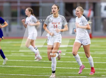 Thumbnail 1 in Mount Si @ Issaquah (WIAA State 4A Semi-Final) photogallery.